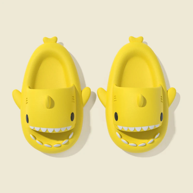 🦈 2025 Summer EVA Shark Slippers – Cute gradient, thick-soled flip-flops for women, men & kids.