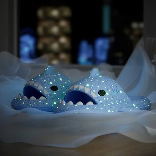 🦈 Women’s Luminous Shark Slippers – Cute, stylish flip-flops for men & women