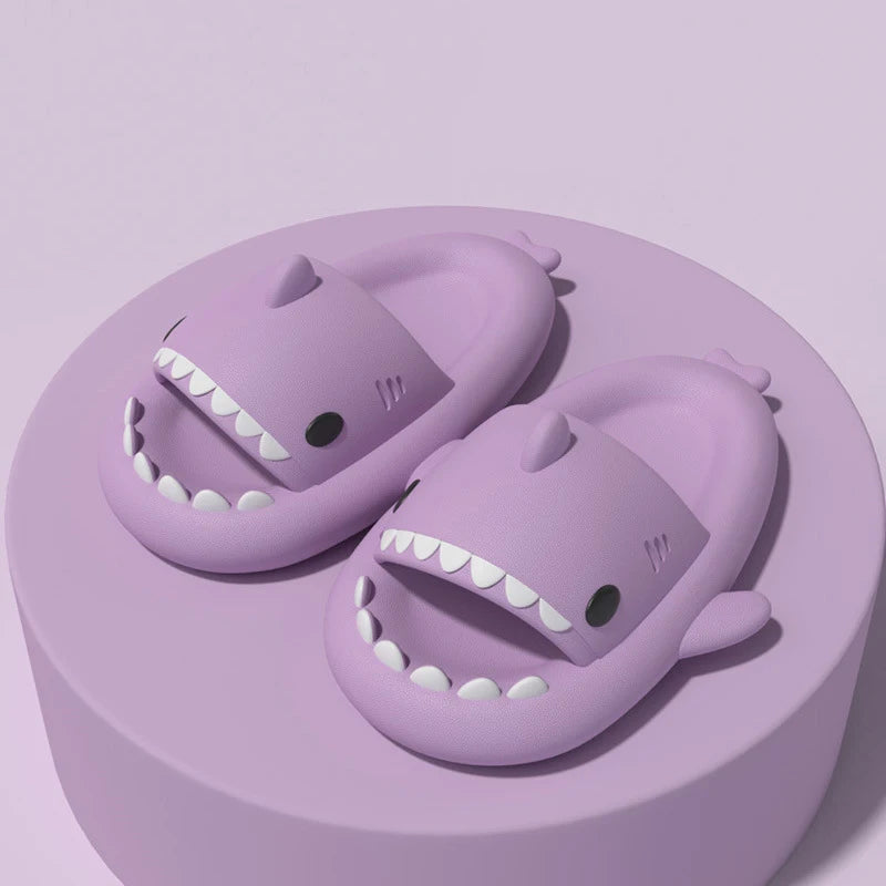 🦈 Comwarm Lovely Shark Slippers – Fashionable thick-soled shark slippers for women & men.