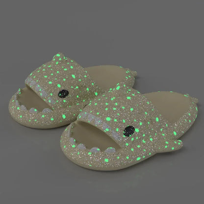 🦈 Women’s Luminous Shark Slippers – Cute, stylish flip-flops for men & women