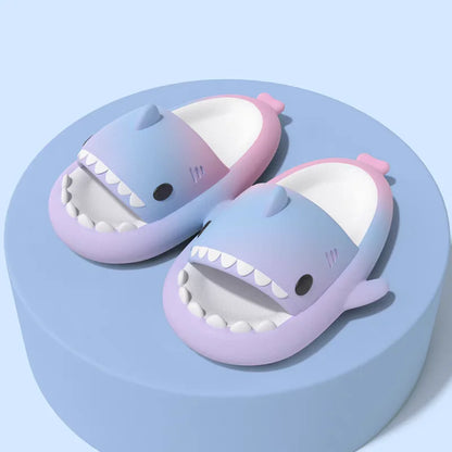 🦈 2025 Summer EVA Shark Slippers – Cute gradient, thick-soled flip-flops for women, men & kids.