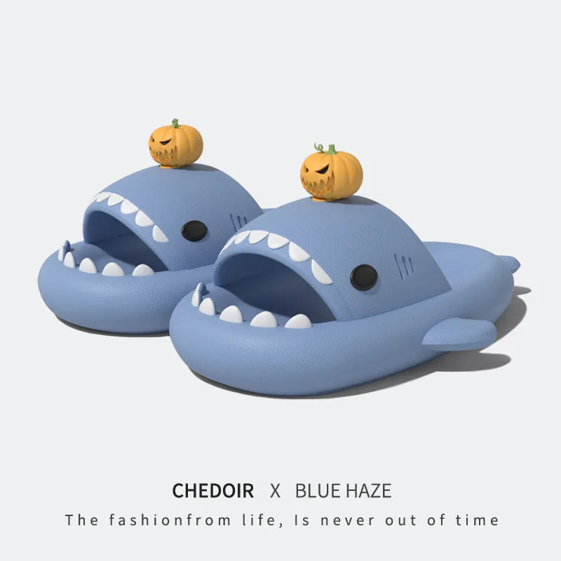 🦈 Luminous Christmas Shark Slippers – Fun non-slip EVA sandals for men & women