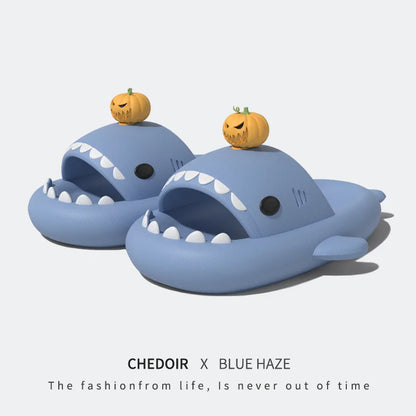 🦈 Luminous Christmas Shark Slippers – Fun non-slip EVA sandals for men & women