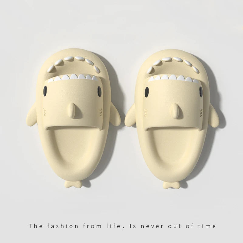 🦈 New Style Shark Slippers – Cute EVA flip-flops for women & men