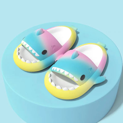 🦈 2025 Summer EVA Shark Slippers – Cute gradient, thick-soled flip-flops for women, men & kids.